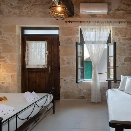 Krouson Mansion * Krousonas (Crete)